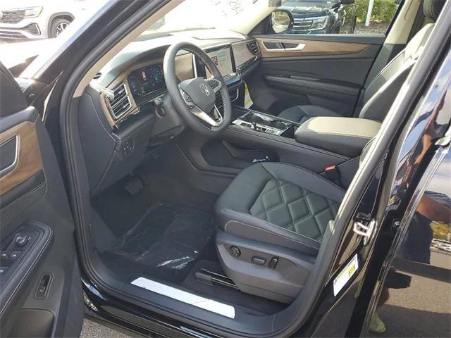 new 2026 Volkswagen Atlas car, priced at $44,550