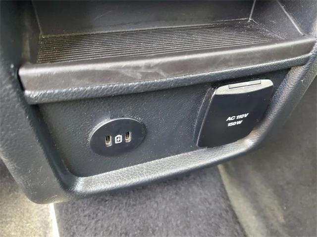 used 2024 Ford Edge car, priced at $25,999