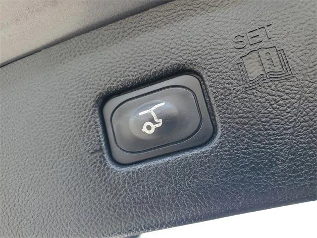used 2024 Ford Edge car, priced at $25,999