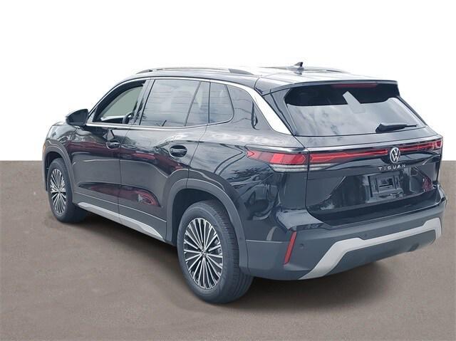new 2025 Volkswagen Tiguan car, priced at $28,704