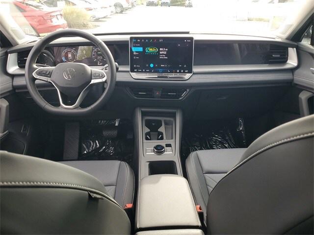 new 2025 Volkswagen Tiguan car, priced at $31,157