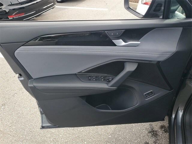 new 2025 Volkswagen Tiguan car, priced at $31,157