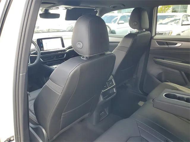 new 2025 Volkswagen Atlas Cross Sport car, priced at $36,639