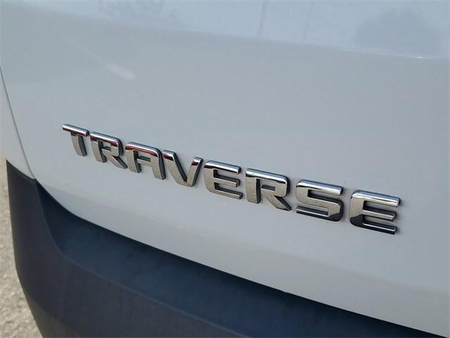 used 2020 Chevrolet Traverse car, priced at $24,299