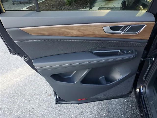 new 2026 Volkswagen Atlas car, priced at $38,536