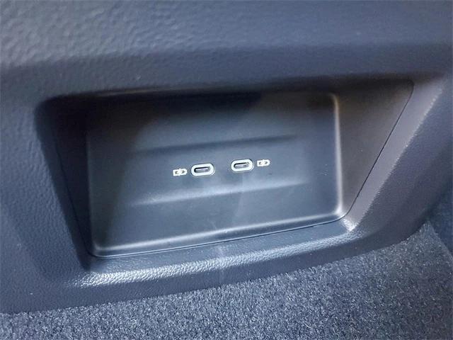 new 2026 Volkswagen Atlas car, priced at $38,536