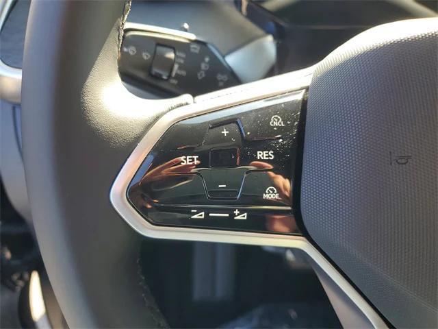 new 2025 Volkswagen ID. Buzz car, priced at $53,538