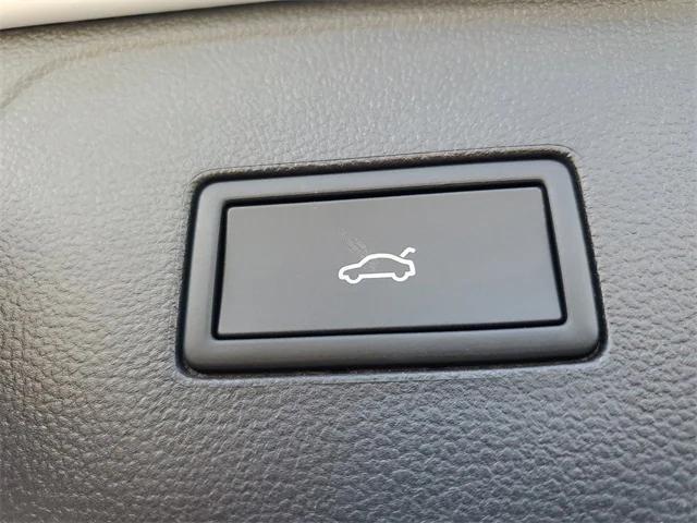 new 2026 Volkswagen Atlas car, priced at $53,483