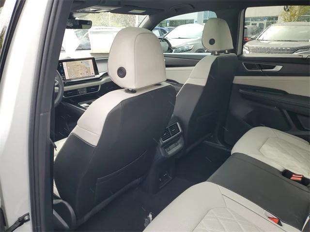 new 2026 Volkswagen Atlas Cross Sport car, priced at $53,006