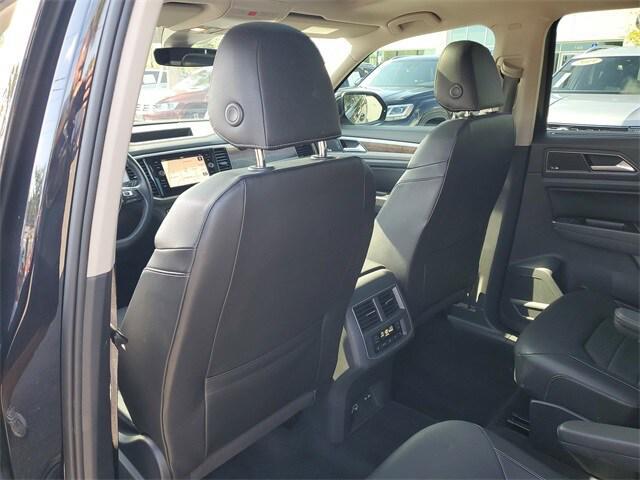 used 2018 Volkswagen Atlas car, priced at $21,999