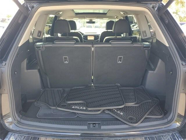 used 2018 Volkswagen Atlas car, priced at $21,999