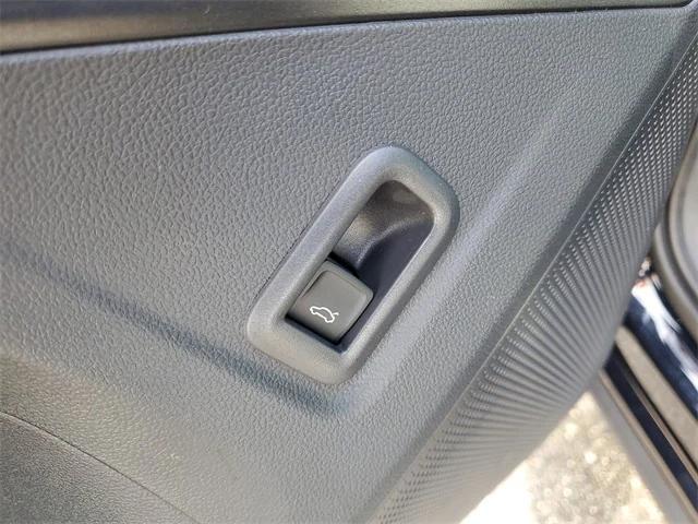 new 2026 Volkswagen Tiguan car, priced at $37,273