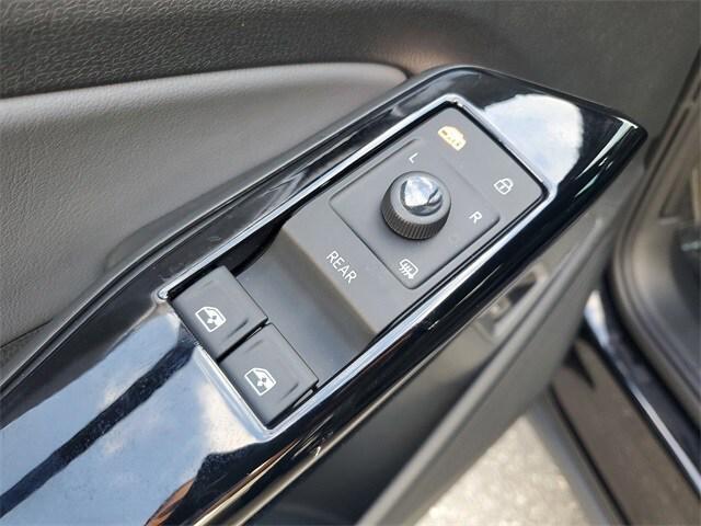 new 2025 Volkswagen ID.4 car, priced at $49,347