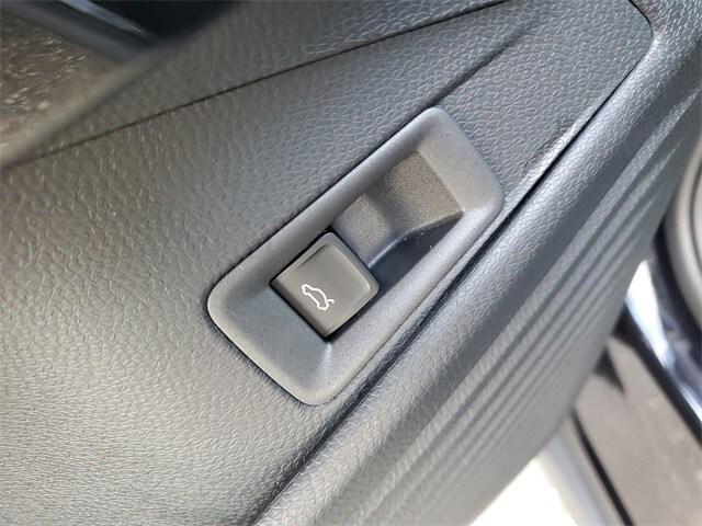 new 2025 Volkswagen ID.4 car, priced at $49,347