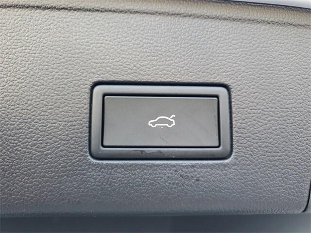 new 2026 Volkswagen Atlas Cross Sport car, priced at $53,006