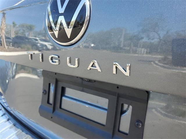 new 2024 Volkswagen Tiguan car, priced at $38,069