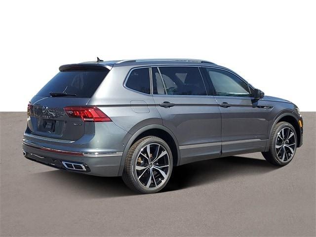 new 2024 Volkswagen Tiguan car, priced at $38,069