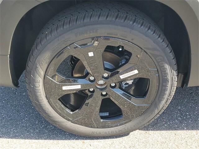 new 2025 Volkswagen Taos car, priced at $35,594