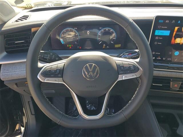 new 2025 Volkswagen Tiguan car, priced at $30,196