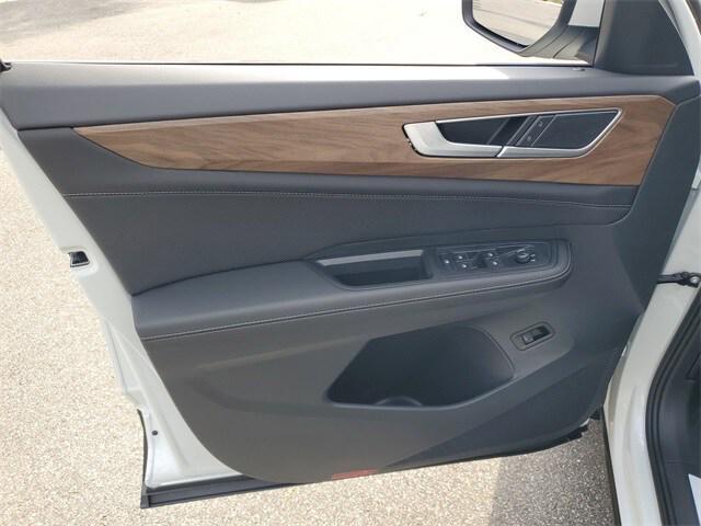 new 2026 Volkswagen Atlas car, priced at $45,085