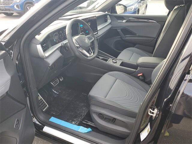 new 2026 Volkswagen Tiguan car, priced at $37,273