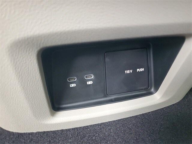 new 2026 Volkswagen Atlas car, priced at $44,050