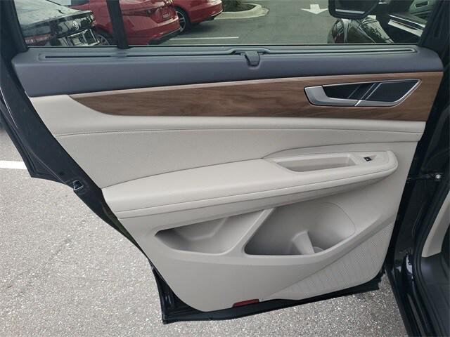 new 2026 Volkswagen Atlas car, priced at $44,050