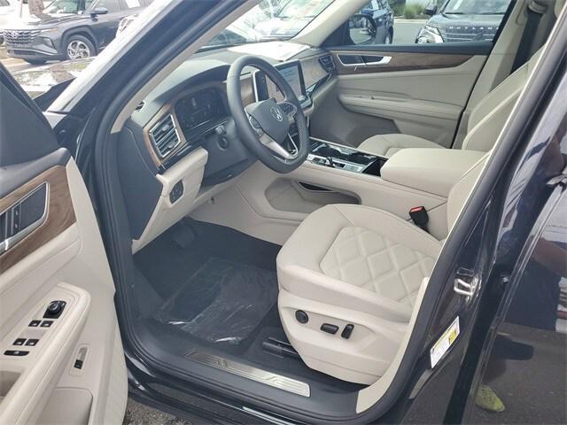 new 2026 Volkswagen Atlas car, priced at $44,050