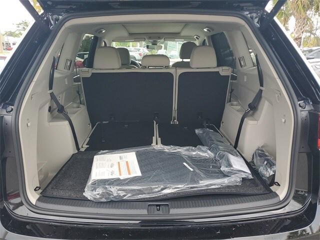 new 2026 Volkswagen Atlas car, priced at $44,050