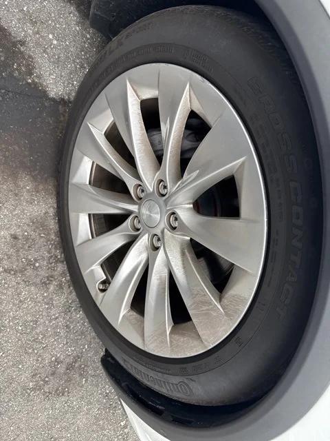 used 2017 Tesla Model X car, priced at $27,999