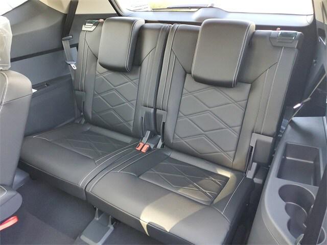 new 2026 Volkswagen Atlas car, priced at $44,648