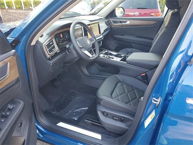 new 2026 Volkswagen Atlas car, priced at $44,648