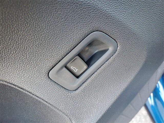 new 2026 Volkswagen Atlas car, priced at $44,648