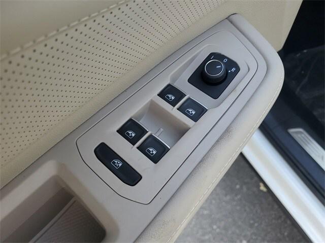 new 2025 Volkswagen Atlas car, priced at $47,896