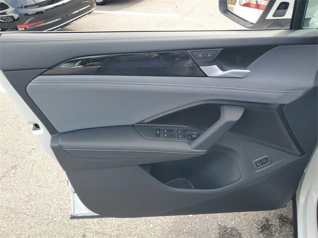 new 2025 Volkswagen Tiguan car, priced at $32,608