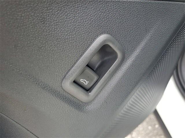 new 2025 Volkswagen Tiguan car, priced at $32,608