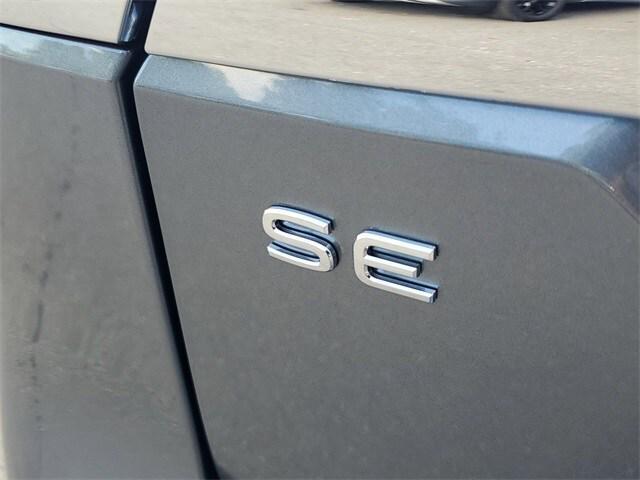 new 2025 Volkswagen Atlas car, priced at $43,207