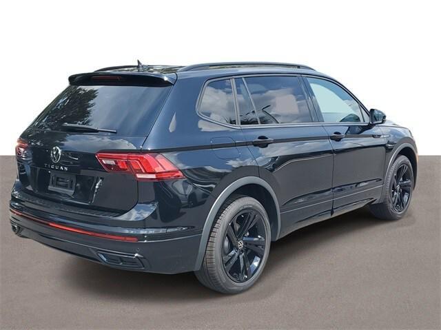 new 2024 Volkswagen Tiguan car, priced at $32,684