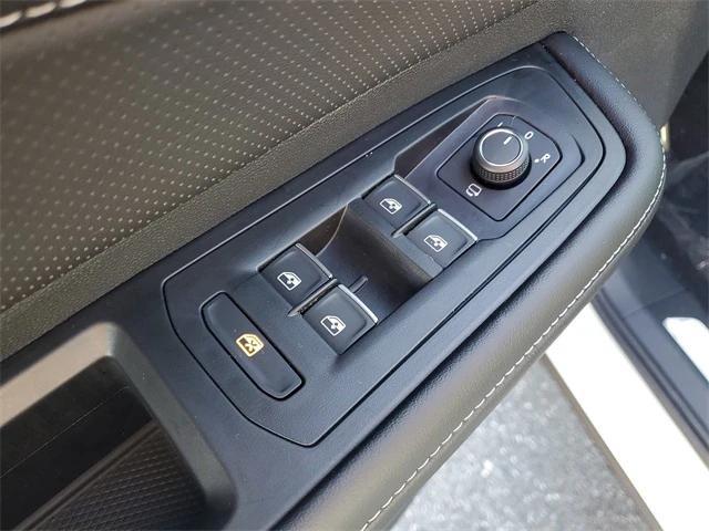 new 2026 Volkswagen Atlas car, priced at $54,923