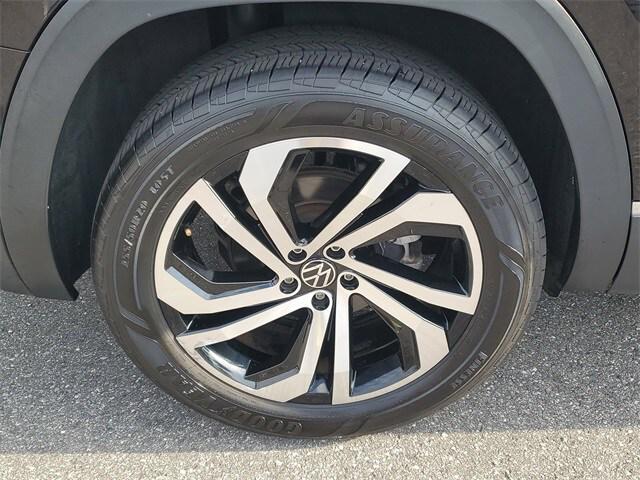 used 2021 Volkswagen Atlas car, priced at $20,693
