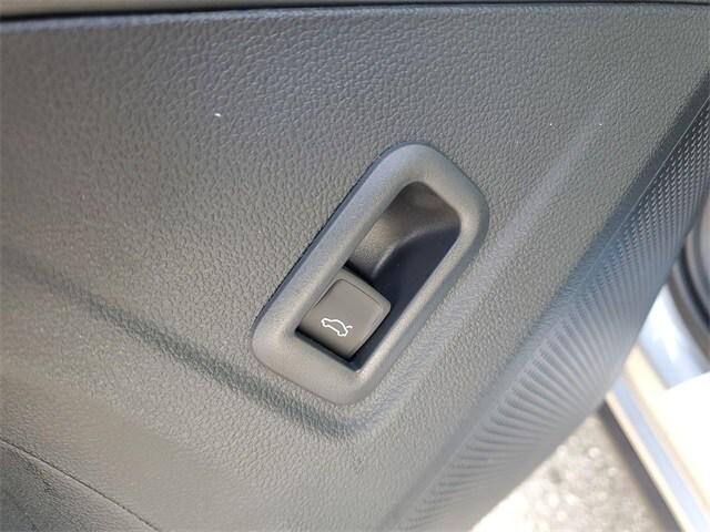 new 2025 Volkswagen Tiguan car, priced at $31,567