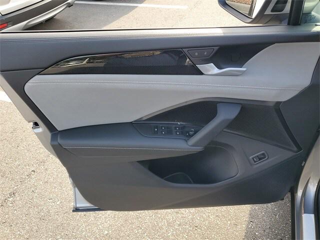 new 2025 Volkswagen Tiguan car, priced at $31,567