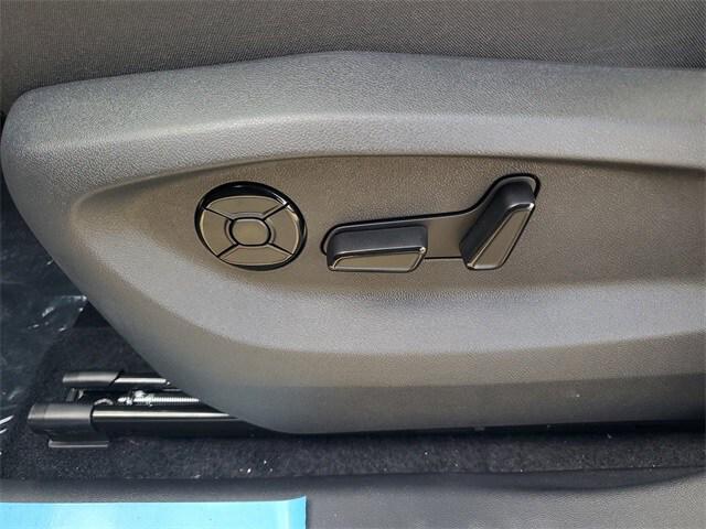 new 2025 Volkswagen Tiguan car, priced at $31,567