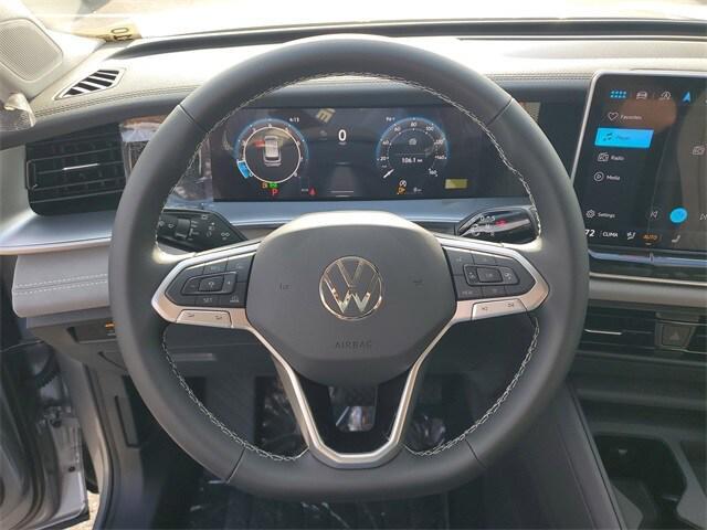 new 2025 Volkswagen Tiguan car, priced at $31,567