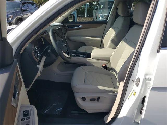 new 2025 Volkswagen Atlas car, priced at $37,609