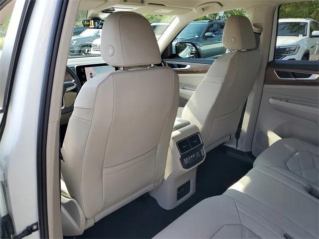 new 2025 Volkswagen Atlas car, priced at $37,609