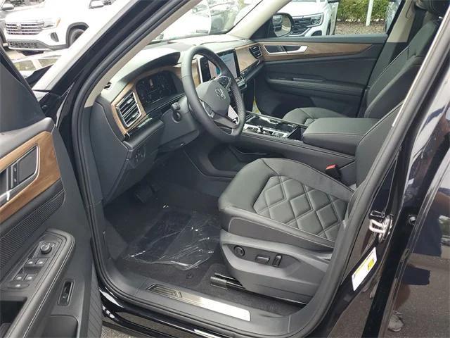 new 2025 Volkswagen Atlas car, priced at $42,089