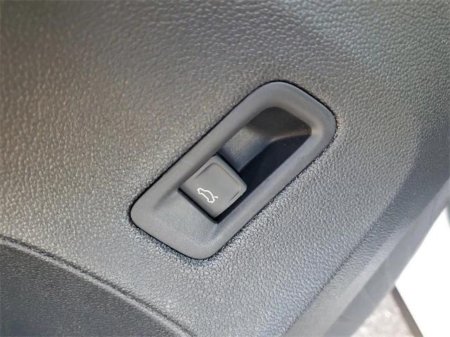 new 2026 Volkswagen Atlas car, priced at $53,483