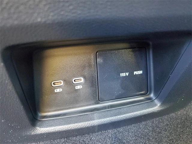 new 2026 Volkswagen Atlas car, priced at $53,483