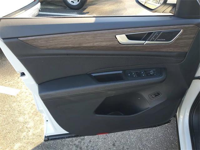 new 2026 Volkswagen Atlas car, priced at $53,483